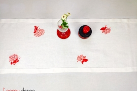 Table runner - nautilus embroidery